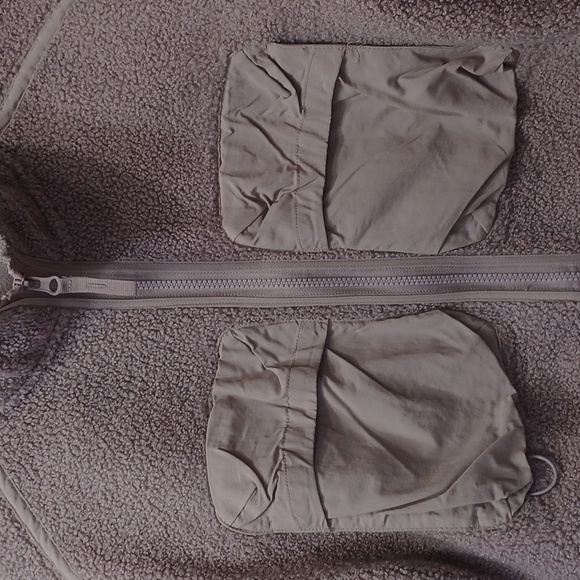 NWT Lavender Purple Cropped Fleece & Faux Fur Sherpa Big Pockets Zip-Up Jacket - Picture 3 of 13